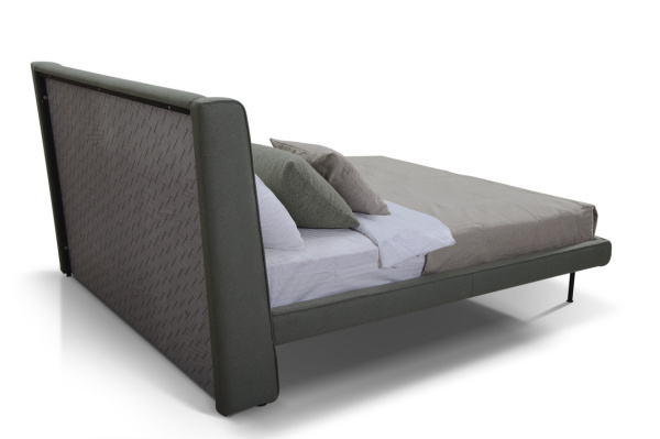 b70ffc3d5ecbfa526f076b01c4d4e25b58e87b32