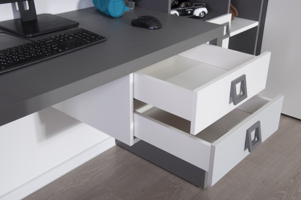 049b1js1td4w7og2hmrr